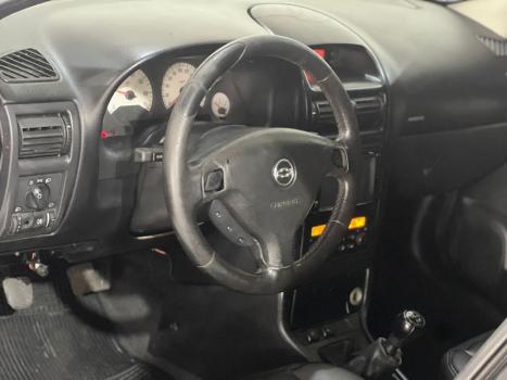 CHEVROLET Astra Hatch 2.0 16V 4P GSI, Foto 4