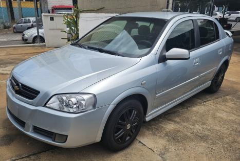 CHEVROLET Astra Hatch 2.0 4P ELEGANCE FLEX, Foto 2