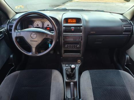 CHEVROLET Astra Hatch 2.0 4P ELEGANCE FLEX, Foto 2