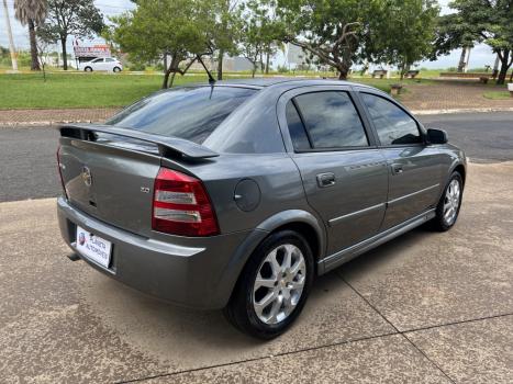 CHEVROLET Astra Hatch 2.0 4P ADVANTAGE  FLEX, Foto 4