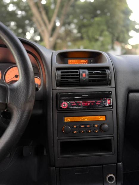 CHEVROLET Astra Hatch 2.0 4P ADVANTAGE  FLEX, Foto 5