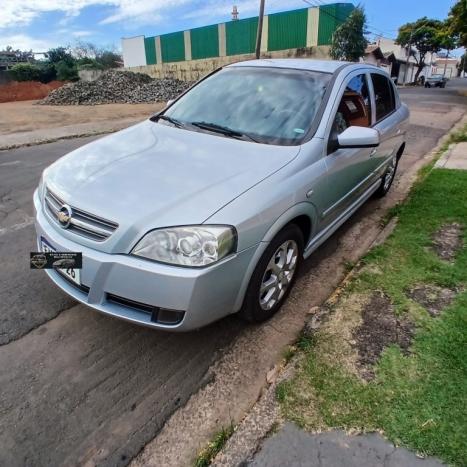 CHEVROLET Astra Hatch 2.0 4P ADVANTAGE  FLEX, Foto 2