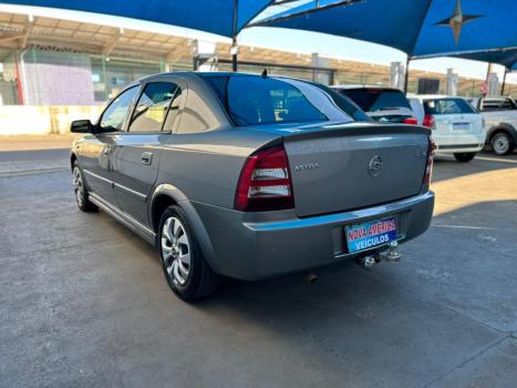 CHEVROLET Astra Sedan 1.8 4P CONFORT �LCOOL, Foto 6