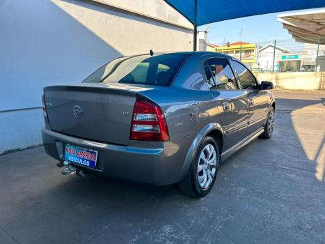 CHEVROLET Astra Sedan 1.8 4P CONFORT �LCOOL, Foto 8