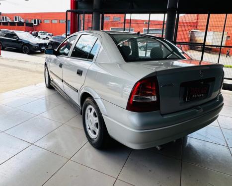 CHEVROLET Astra Sedan 1.8 4P GL, Foto 5