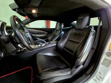 CHEVROLET Camaro 6.2 V8 32V SS COUPÉ AUTOMÁTICO, Foto 12 CHEVROLET Camaro 6.2 V8 32V SS COUPÉ AUTOMÁTICO, Foto 12