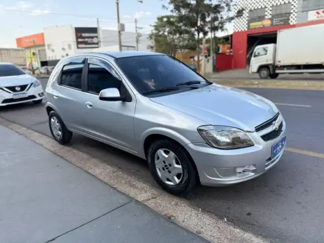CHEVROLET Celta 1.0 4P LT FLEX, Foto 1 CHEVROLET Celta 1.0 4P LT FLEX, Foto 1