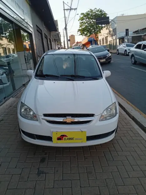 CHEVROLET Classic Sedan 1.0 4P VHCE FLEX LS, Foto 1 CHEVROLET Classic Sedan 1.0 4P VHCE FLEX LS, Foto 1