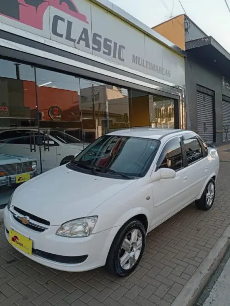 CHEVROLET Classic Sedan 1.0 4P VHCE FLEX LS, Foto 2 CHEVROLET Classic Sedan 1.0 4P VHCE FLEX LS, Foto 2