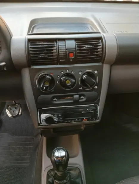 CHEVROLET Classic Sedan 1.0 4P VHCE FLEX LS, Foto 6 CHEVROLET Classic Sedan 1.0 4P VHCE FLEX LS, Foto 6