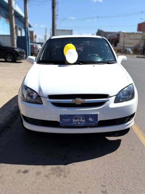 CHEVROLET Classic Sedan 1.0 4P VHCE FLEX LS, Foto 2