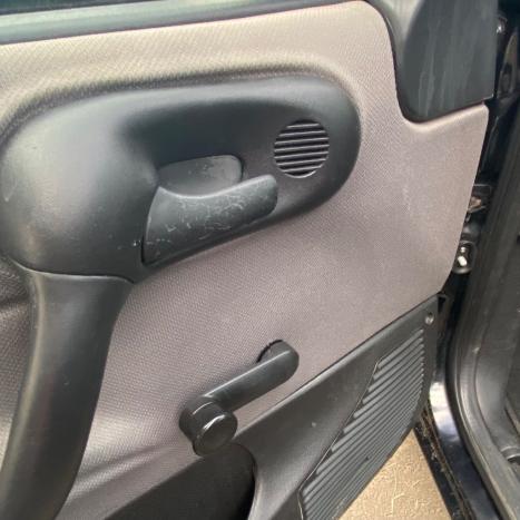 CHEVROLET Classic Sedan 1.0 4P, Foto 8