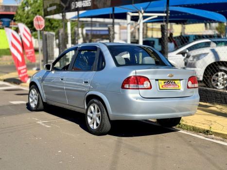 CHEVROLET Classic Sedan 1.0 4P VHCE FLEX LS, Foto 4