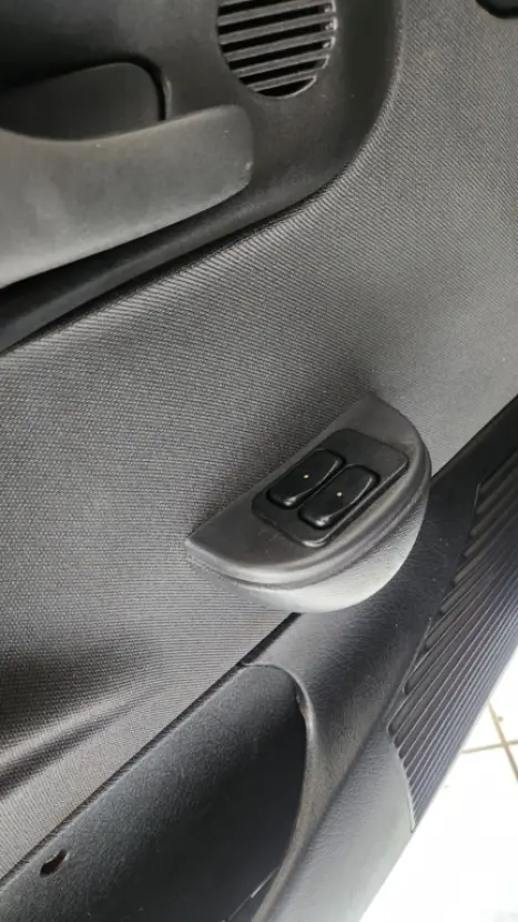 CHEVROLET Classic Sedan 1.0 4P VHCE FLEX, Foto 11