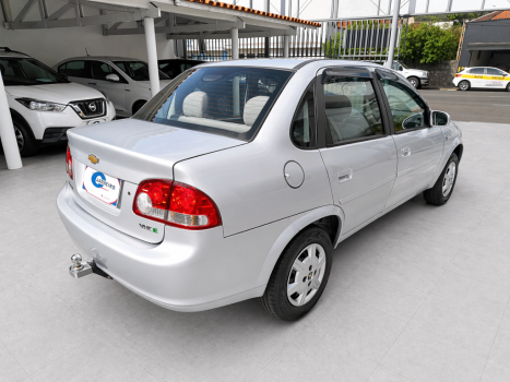 CHEVROLET Classic Sedan 1.0 4P VHCE FLEX LS, Foto 5