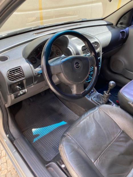 CHEVROLET Corsa Hatch 1.0 4P MAXX, Foto 2