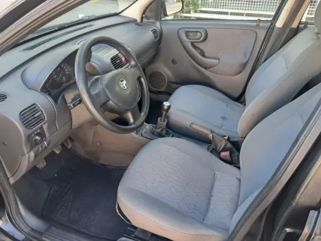 CHEVROLET Corsa Hatch 1.0 4P MAXX, Foto 3