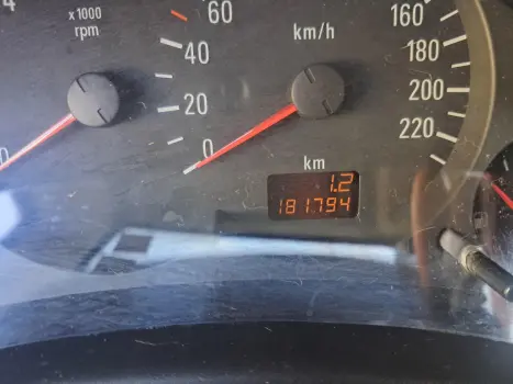 CHEVROLET Corsa Hatch 1.0 4P MAXX, Foto 4