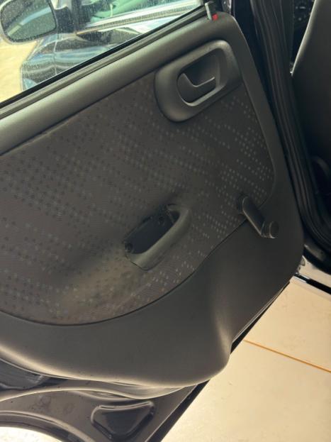 CHEVROLET Corsa Hatch 1.0 4P MAXX, Foto 5