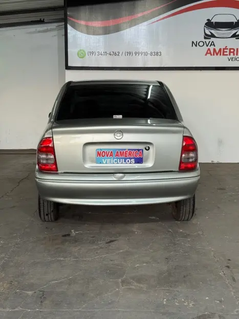 CHEVROLET Corsa Sedan 1.0 4P VHC CLASSIC LIFE FLEX, Foto 5