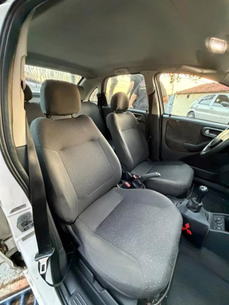 CHEVROLET Corsa Sedan 1.4 4P PREMIUM FLEX, Foto 3
