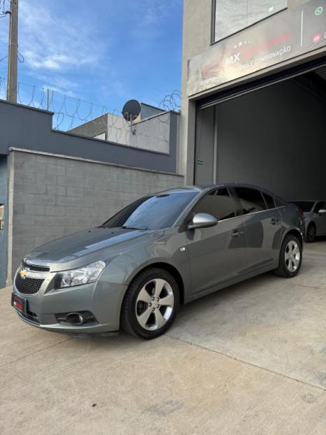 CHEVROLET Cruze Hatch 1.8 16V 4P LT SPORT FLEX AUTOM�TICO, Foto 2