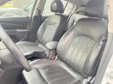 CHEVROLET Cruze Hatch 1.8 16V 4P LT SPORT6 FLEX AUTOMTICO, Foto 7