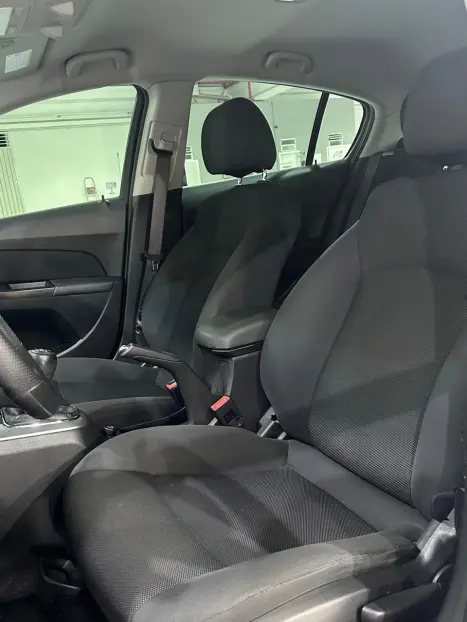 CHEVROLET Cruze Hatch 1.8 16V 4P LT SPORT FLEX, Foto 6