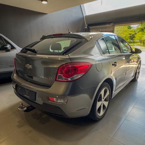 CHEVROLET Cruze Hatch 1.8 16V 4P LT SPORT6 FLEX AUTOM�TICO, Foto 4