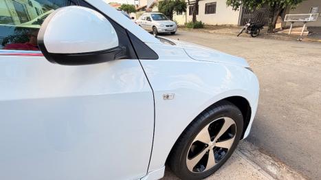 CHEVROLET Cruze Hatch 1.8 16V 4P LT SPORT6 FLEX, Foto 18