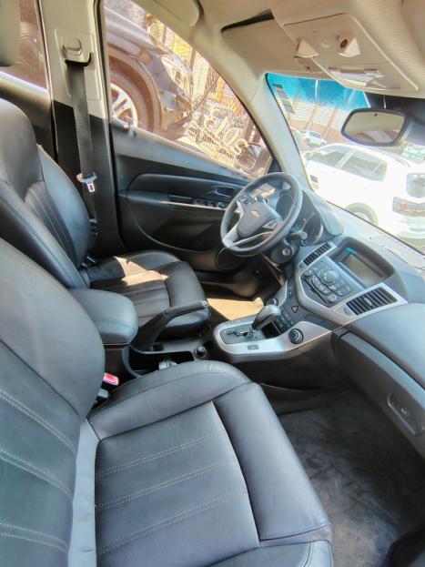 CHEVROLET Cruze Hatch 1.8 16V 4P LT SPORT FLEX AUTOM�TICO, Foto 5