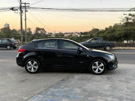 CHEVROLET Cruze Hatch 1.8 16V 4P LT SPORT6 FLEX AUTOM�TICO, Foto 4