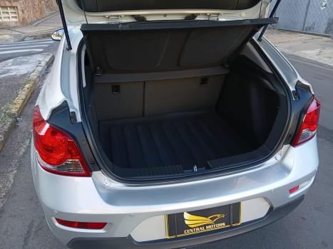 CHEVROLET Cruze Hatch 1.8 16V 4P LT SPORT6 FLEX, Foto 8