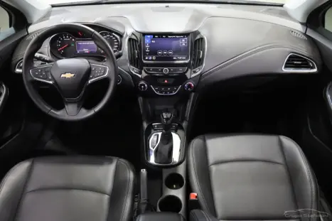 CHEVROLET Cruze Sedan 1.4 16V 4P LT FLEX TURBO AUTOMÁTICO, Foto 6 CHEVROLET Cruze Sedan 1.4 16V 4P LT FLEX TURBO AUTOMÁTICO, Foto 6