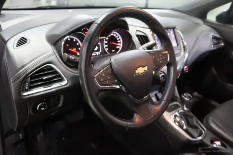 CHEVROLET Cruze Sedan 1.4 16V 4P FLEX MIDNIGHT TURBO AUTOMÁTICO, Foto 4 CHEVROLET Cruze Sedan 1.4 16V 4P FLEX MIDNIGHT TURBO AUTOMÁTICO, Foto 4