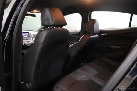 CHEVROLET Cruze Sedan 1.4 16V 4P FLEX MIDNIGHT TURBO AUTOMÁTICO, Foto 9 CHEVROLET Cruze Sedan 1.4 16V 4P FLEX MIDNIGHT TURBO AUTOMÁTICO, Foto 9