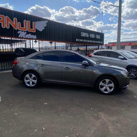CHEVROLET Cruze Sedan 1.8 16V 4P LT ECOTEC FLEX AUTOMTICO, Foto 2