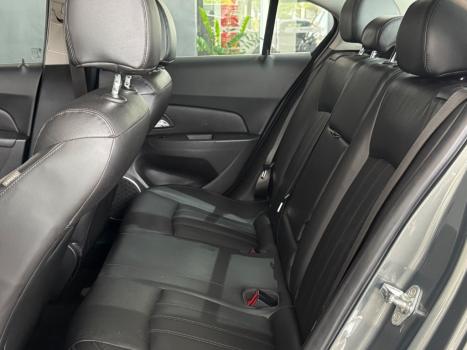 CHEVROLET Cruze Sedan 1.8 16V 4P LT ECOTEC FLEX AUTOMÁTICO, Foto 9 CHEVROLET Cruze Sedan 1.8 16V 4P LT ECOTEC FLEX AUTOMÁTICO, Foto 9