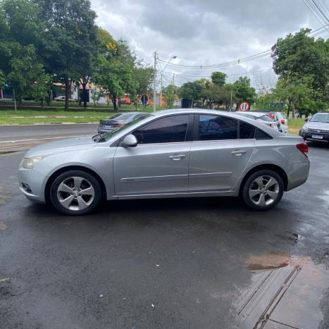CHEVROLET Cruze Sedan 1.8 16V 4P LTZ ECOTEC FLEX AUTOM�TICO, Foto 4
