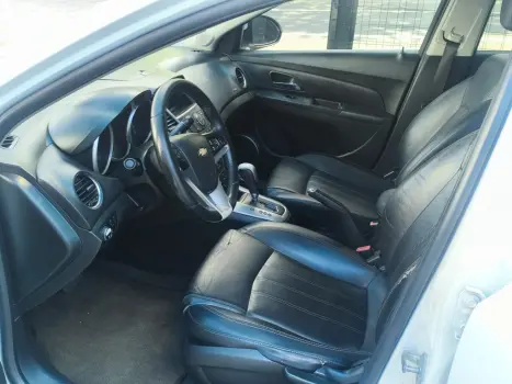 CHEVROLET Cruze Sedan 1.8 16V 4P LT ECOTEC FLEX AUTOM�TICO, Foto 9