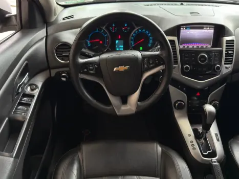 CHEVROLET Cruze Sedan 1.8 16V 4P LT ECOTEC FLEX AUTOM�TICO, Foto 9