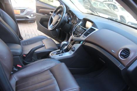 CHEVROLET Cruze Sedan 1.8 16V 4P LTZ ECOTEC FLEX AUTOM�TICO, Foto 9