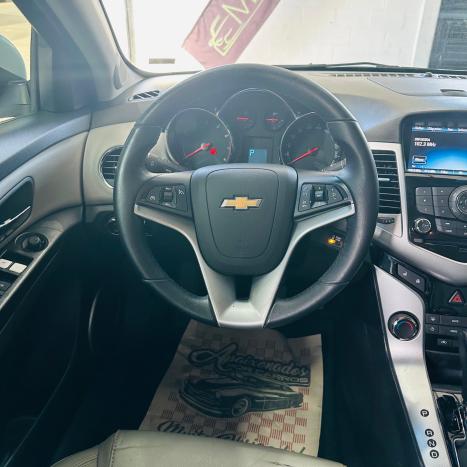 CHEVROLET Cruze Sedan 1.8 16V 4P LTZ ECOTEC FLEX AUTOM�TICO, Foto 8