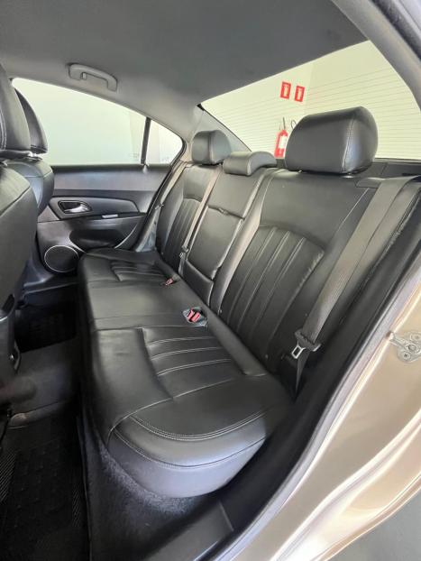 CHEVROLET Cruze Sedan 1.8 16V 4P LT ECOTEC FLEX AUTOM�TICO, Foto 21