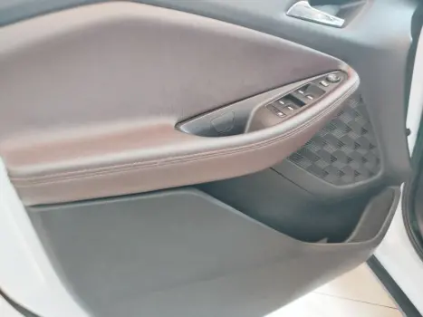 CHEVROLET Montana 1.2 12V FLEX LTZ TURBO AUTOMÁTICO, Foto 8 CHEVROLET Montana 1.2 12V FLEX LTZ TURBO AUTOMÁTICO, Foto 8