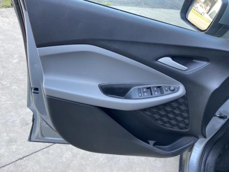 CHEVROLET Montana 1.2 12V FLEX LT TURBO, Foto 12