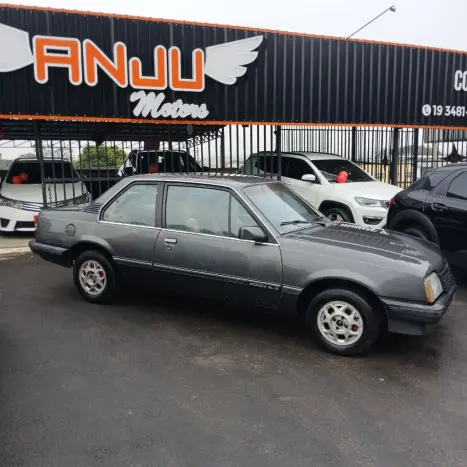 CHEVROLET Monza Sedan 2.0 4P CLASSIC SE, Foto 2