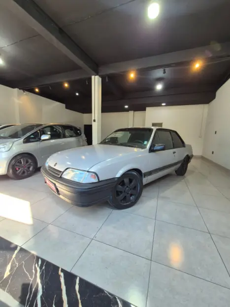 CHEVROLET Monza Sedan 2.0 4P EFI �LCOOL SL/E, Foto 1