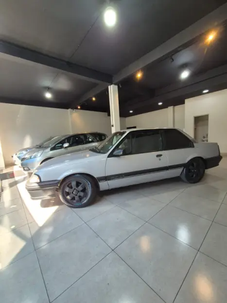 CHEVROLET Monza Sedan 2.0 4P EFI �LCOOL SL/E, Foto 2