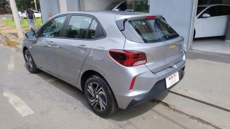 CHEVROLET Onix Hatch 1.0 4P FLEX LT, Foto 4 CHEVROLET Onix Hatch 1.0 4P FLEX LT, Foto 4